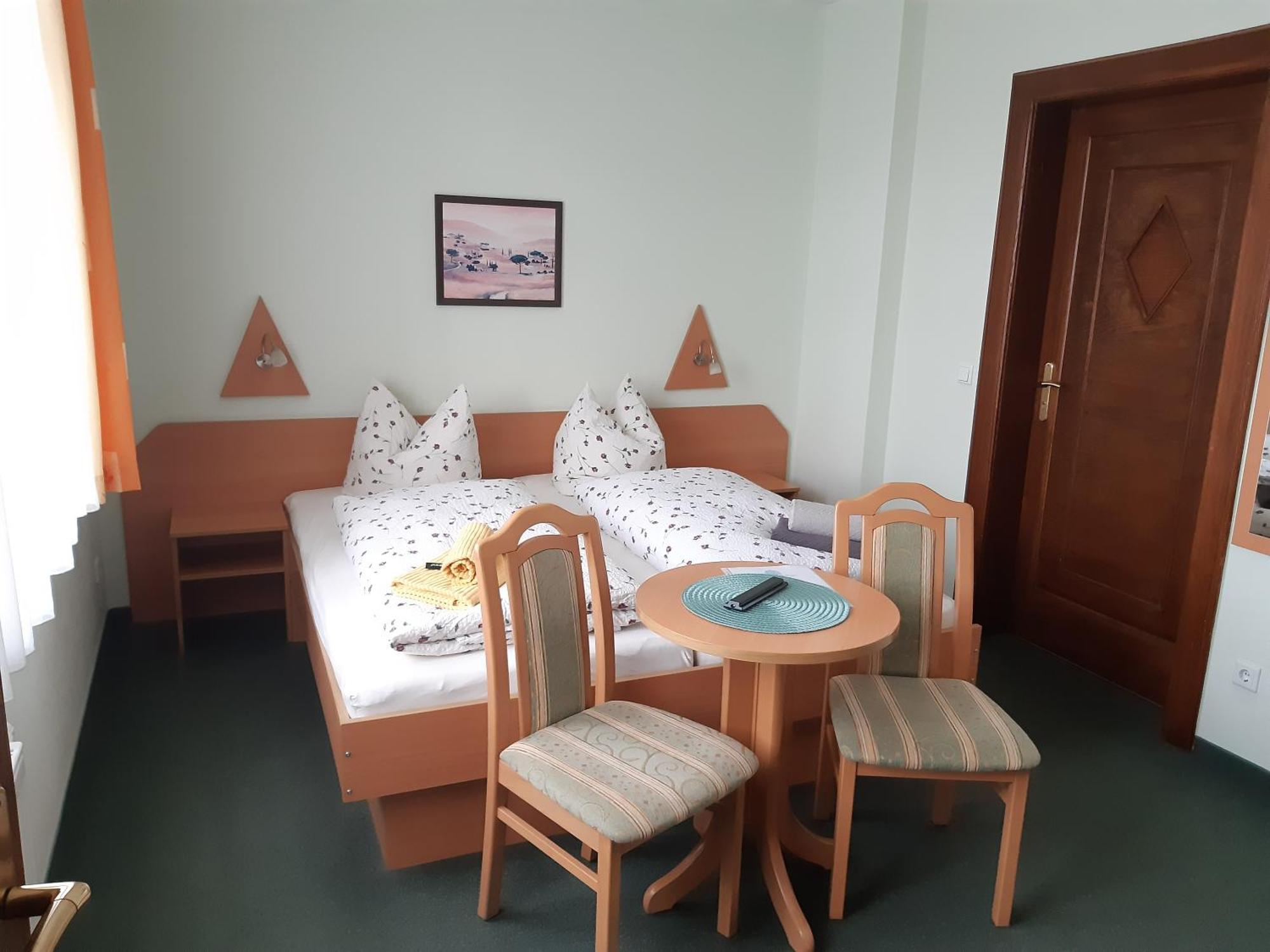 Pension Schoene Grossrohrsdorf Pokoj fotografie